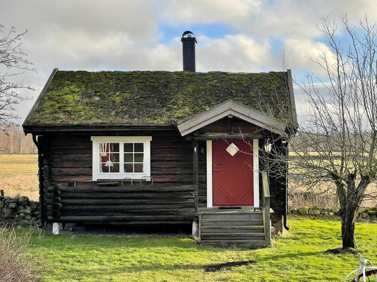 Backgardens Timmerstuga Falkoping Exterior photo